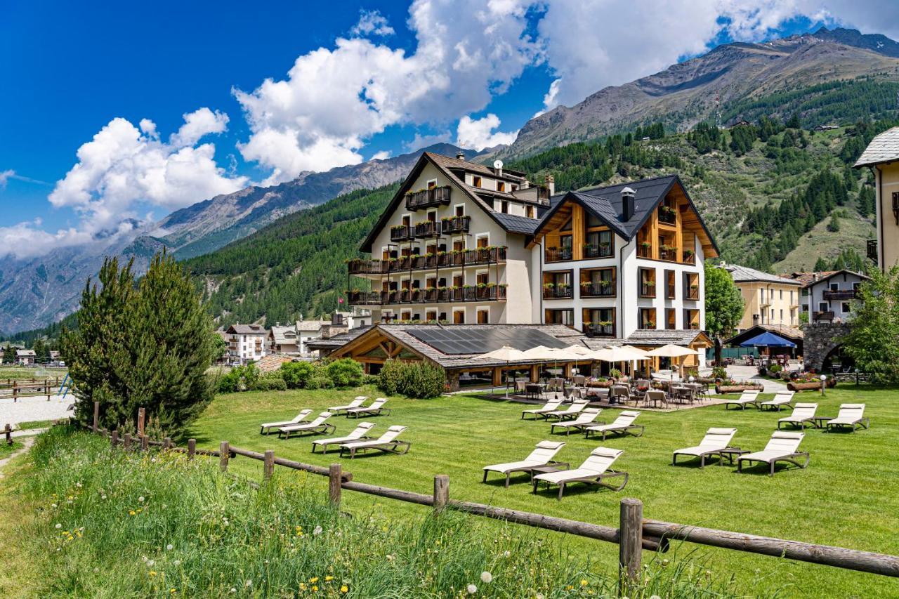 Hotel Sant'Orso - Mountain Lodge & Spa コー​​ニュ エクステリア 写真