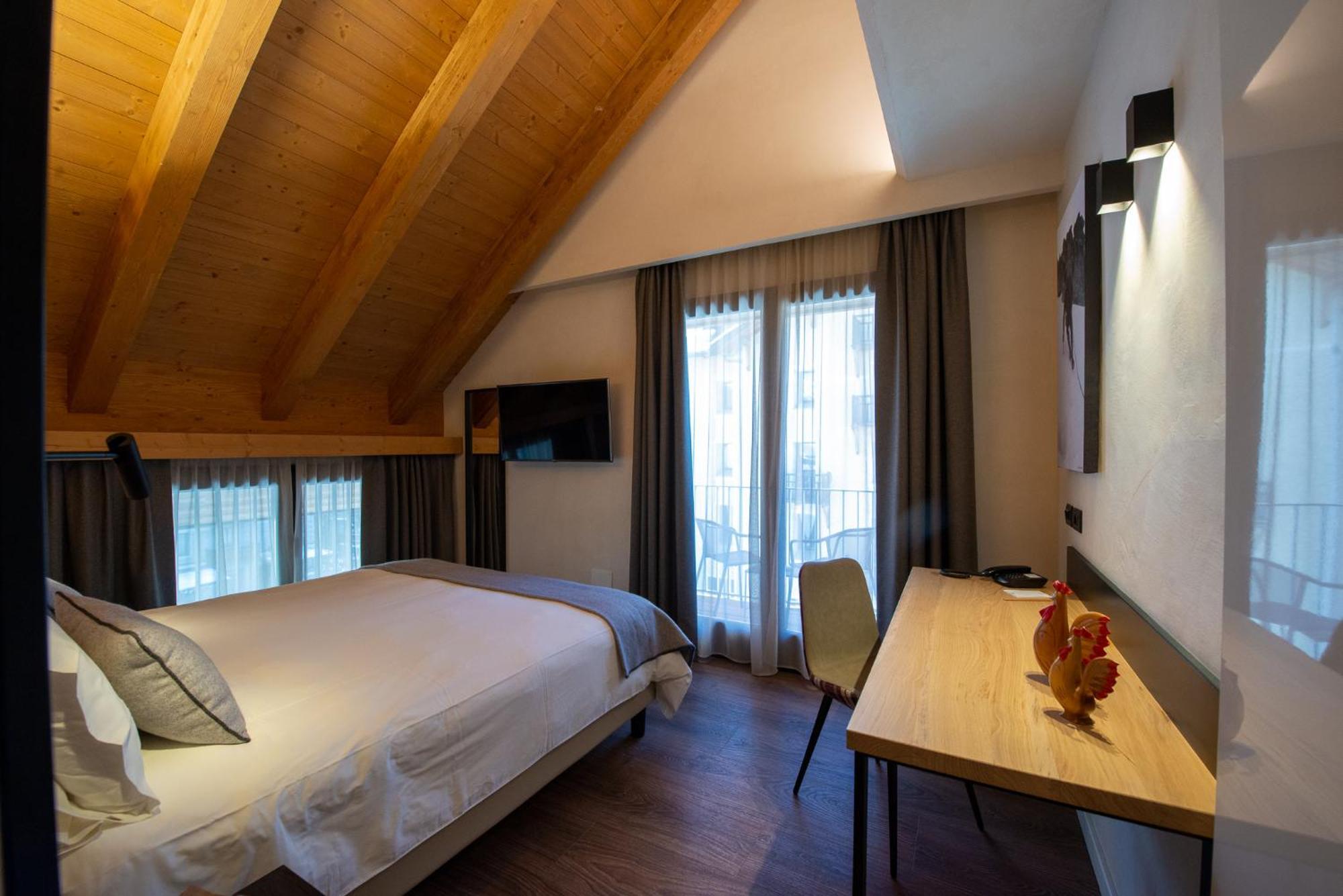 Hotel Sant'Orso - Mountain Lodge & Spa コー​​ニュ エクステリア 写真